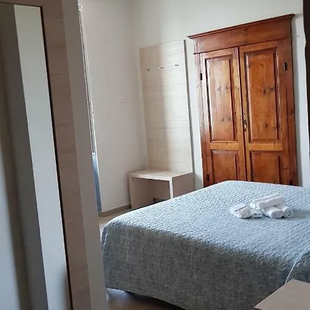 Cecio 5 Terre 4* 克里日亚