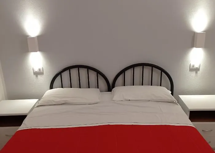 Gasthuis Cecio 5 Terre 4*