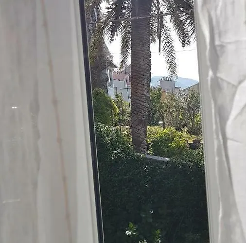 Gasthuis Cecio 5 Terre 4*